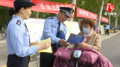 <b>各参展单元通过发放宣传材料、现场、现场展现</b>